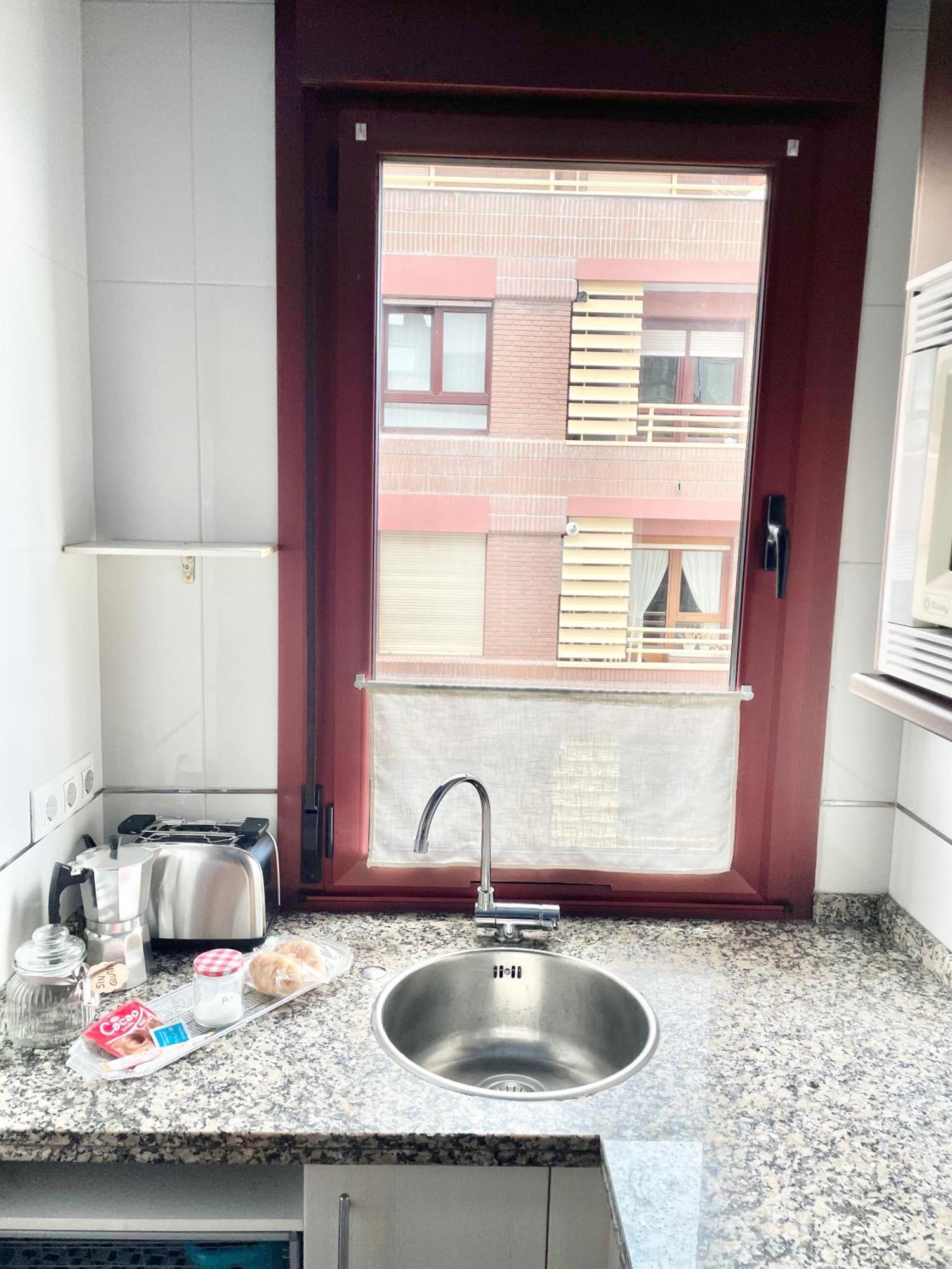 Apartamento El Carbayu Con Garaje Privado