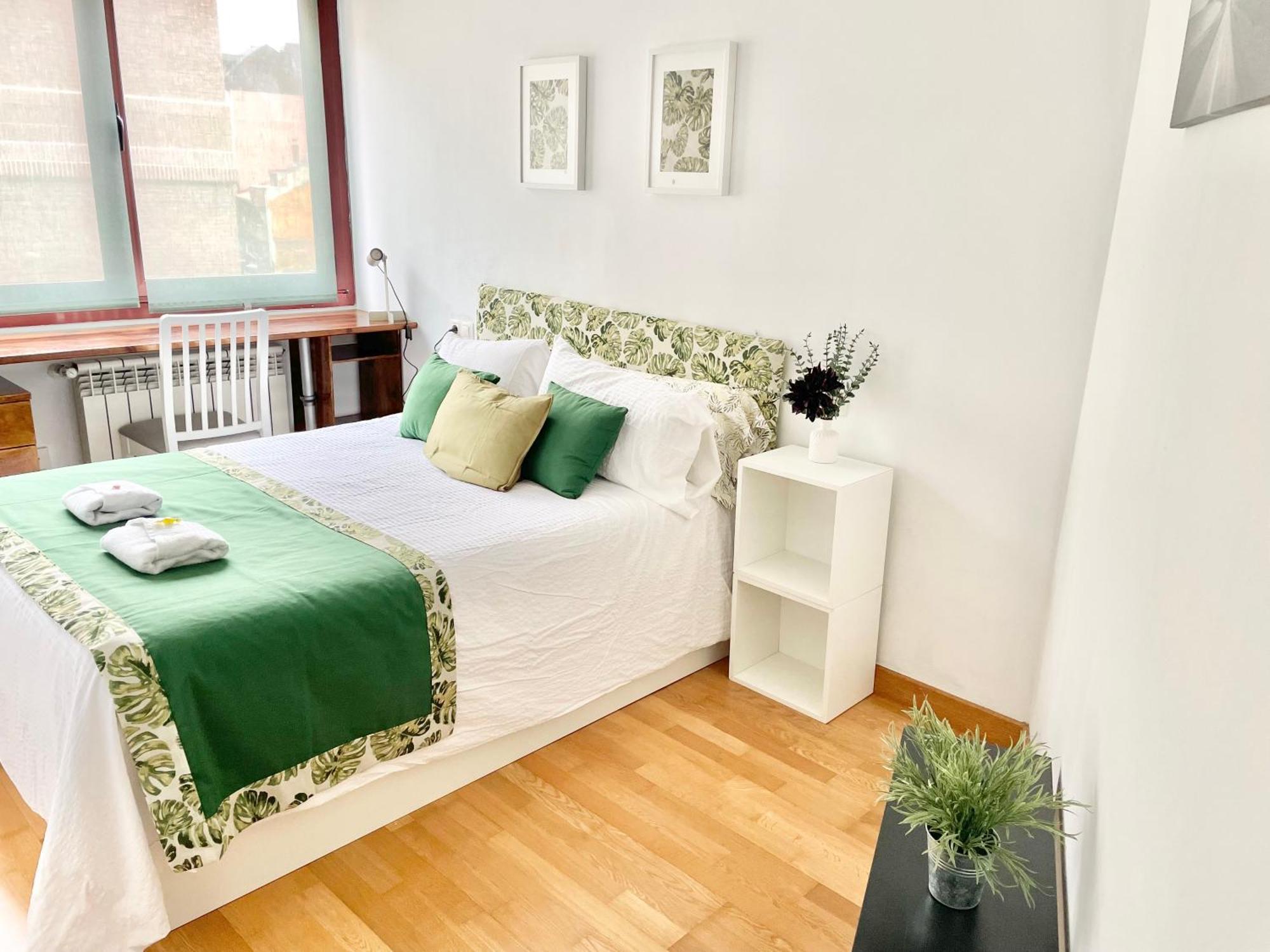 El Carbayu Con Garaje Privado Apartamento