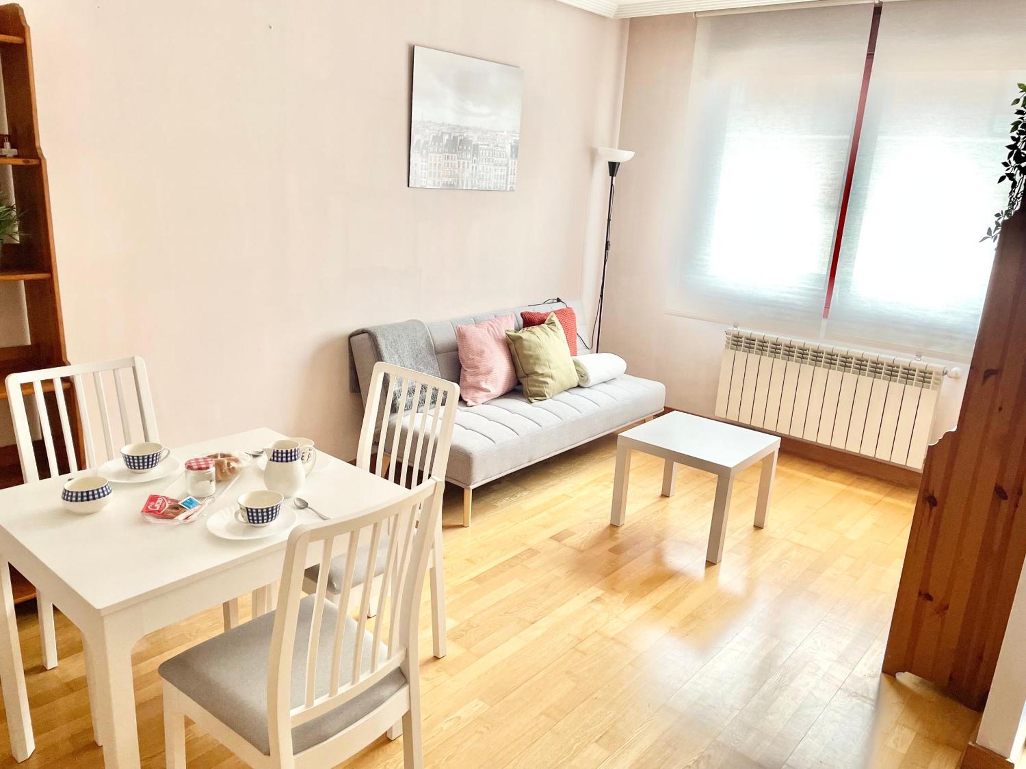 El Carbayu Con Garaje Privado Apartamento Oviedo